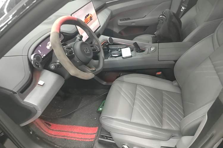 Used Zeekr 001 2025 YOU Edition 100 kWh All-Wheel Drive Left Front Seat