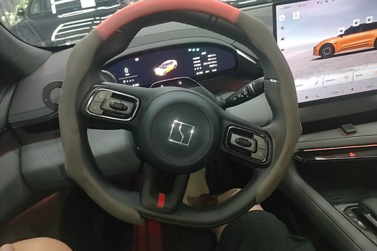 Used Zeekr 001 2025 YOU Edition 100 kWh All-Wheel Drive Steering Wheel