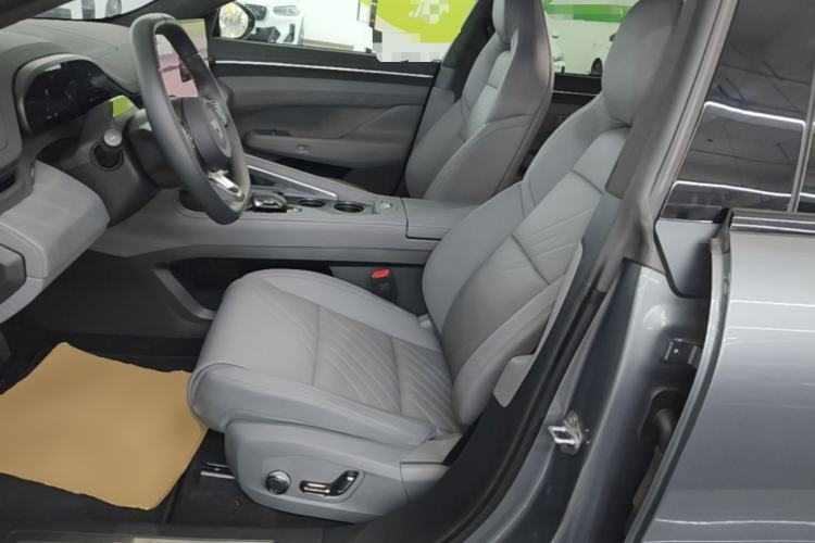 Used Zeekr 001 2025 YOU Edition 100 kWh All-Wheel Drive Left Front Seat