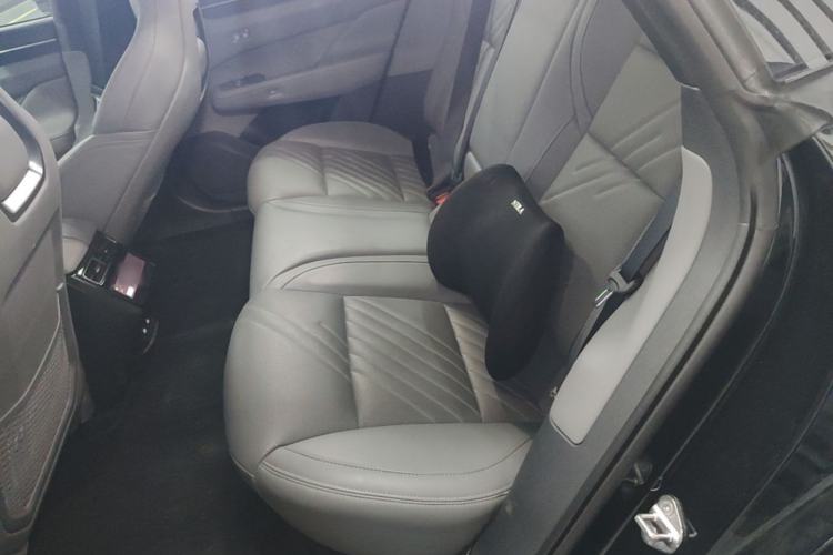 Used Zeekr 001 2025 YOU Edition 100 kWh All-Wheel Drive Left Rear Seat