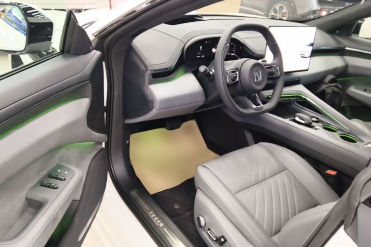 Used Zeekr 001 2025 YOU Edition 100 kWh All-Wheel Drive Driver Seat