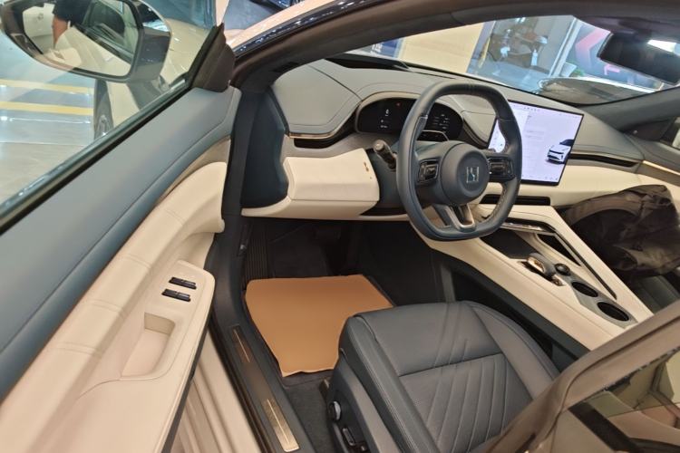 Used Zeekr 001 2025 WE Edition 95 kWh All-Wheel Drive Driver Seat