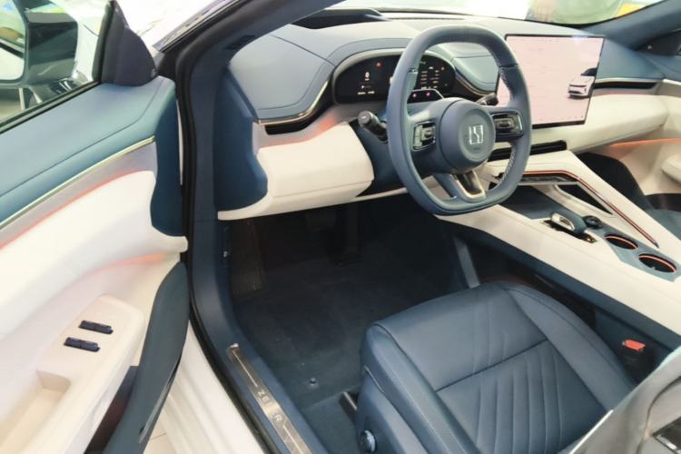 Used Zeekr 001 2025 YOU Edition 100 kWh All-Wheel Drive Driver Seat