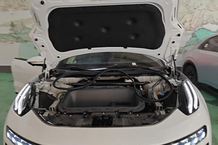 Used Zeekr 001 2025 YOU Edition 100 kWh All-Wheel Drive Engine Bay