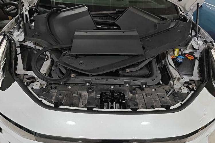 Used Zeekr 001 2025 YOU Edition 100 kWh All-Wheel Drive Engine Bay