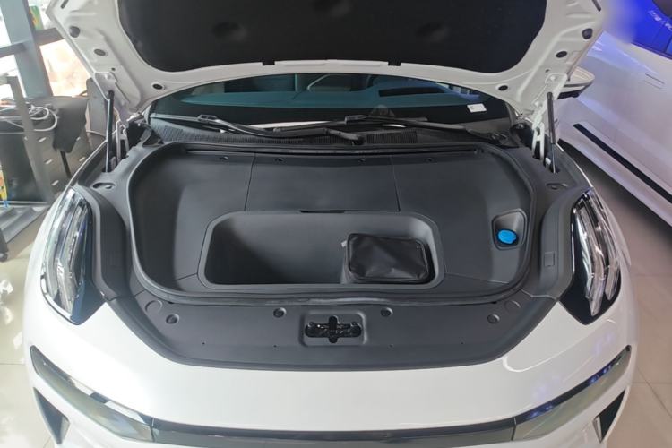Used Zeekr 001 2025 YOU Edition 100 kWh All-Wheel Drive Engine Bay