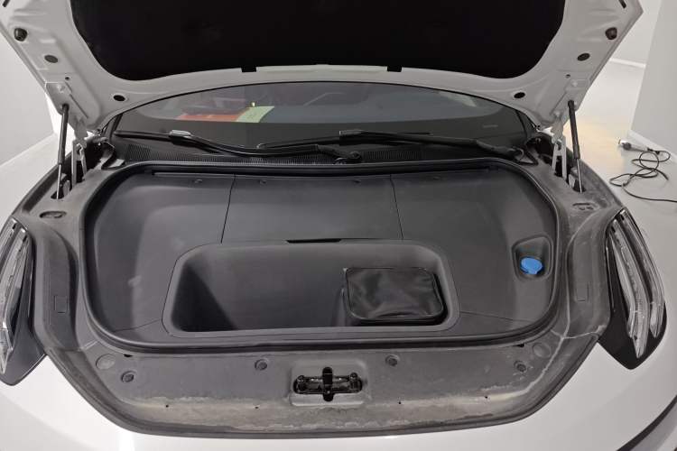 Used Zeekr 001 2025 WE Edition 100 kWh Rear-Wheel Drive Engine Bay