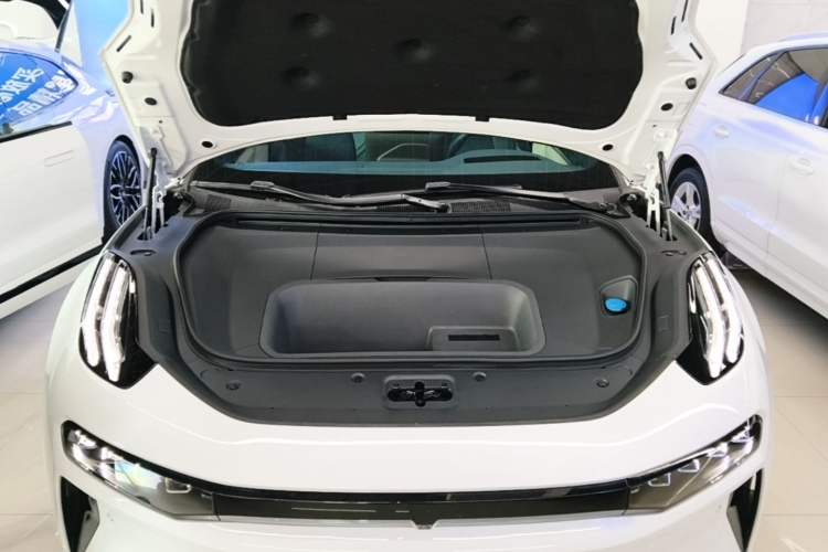 Used Zeekr 001 2025 YOU Edition 100 kWh All-Wheel Drive Engine Bay