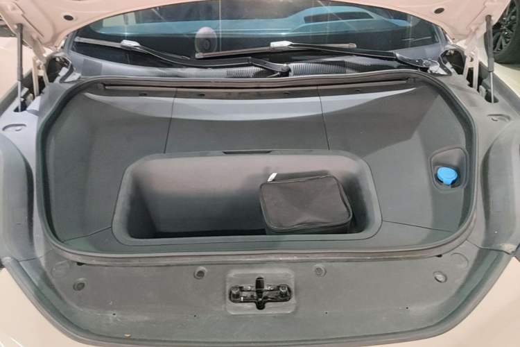 Used Zeekr 001 2025 WE Edition 95 kWh All-Wheel Drive Engine Bay