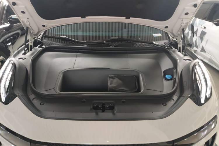 Used Zeekr 001 2025 WE Edition 100 kWh Rear-Wheel Drive Engine Bay