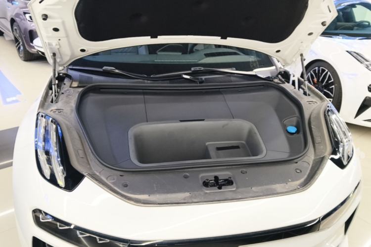 Used Zeekr 001 2025 YOU Edition 100 kWh All-Wheel Drive Engine Bay
