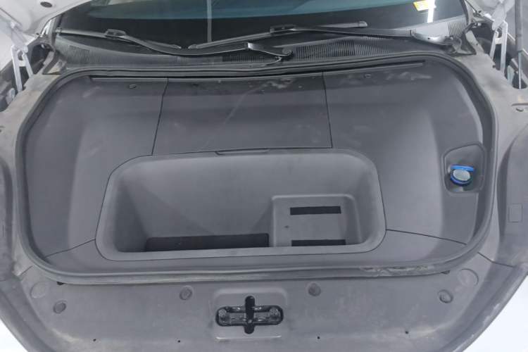 Used Zeekr 001 2025 YOU Edition 100 kWh All-Wheel Drive Engine Bay