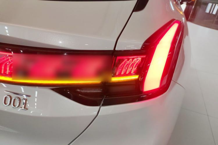 Used Zeekr 001 2025 YOU Edition 100 kWh All-Wheel Drive Exterior 3