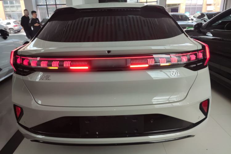 Used Zeekr 001 2025 WE Edition 100 kWh Rear-Wheel Drive Exterior 4