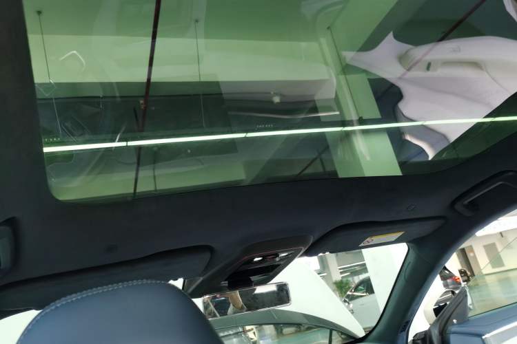 Used Zeekr 001 2025 YOU Edition 100 kWh All-Wheel Drive Headliner