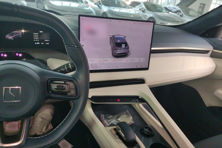 Used Zeekr 001 2025 WE Edition 100 kWh Rear-Wheel Drive Interior 2