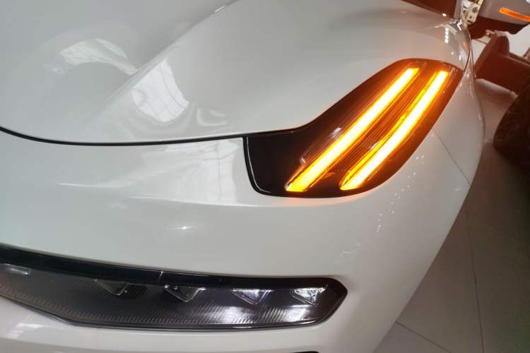 Used Zeekr 001 2025 YOU Edition 100 kWh All-Wheel Drive Left Front Headlight
