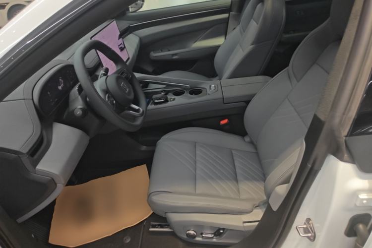 Used Zeekr 001 2025 YOU Edition 100 kWh All-Wheel Drive Left Front Seat