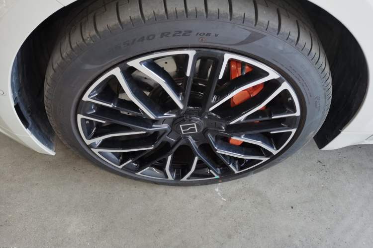 Used Zeekr 001 2025 YOU Edition 100 kWh All-Wheel Drive Left Front Wheel Hub