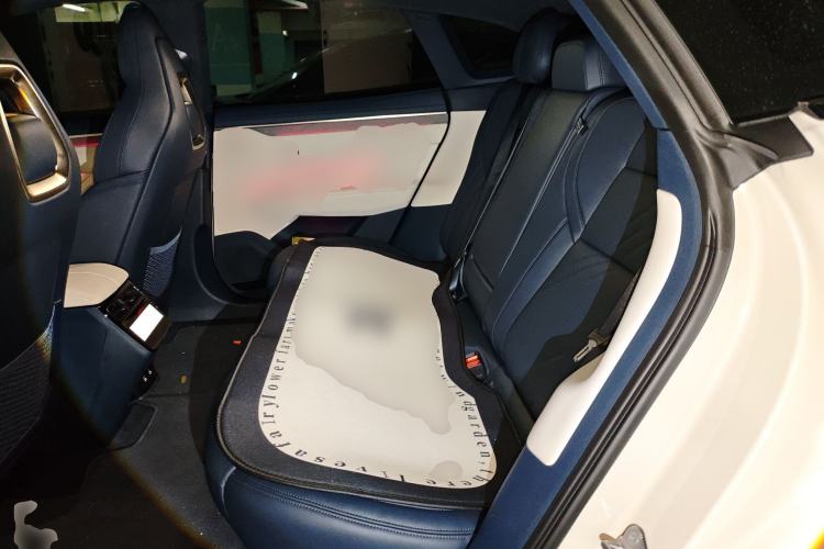 Used Zeekr 001 2025 WE Edition 95 kWh All-Wheel Drive Left Rear Seat