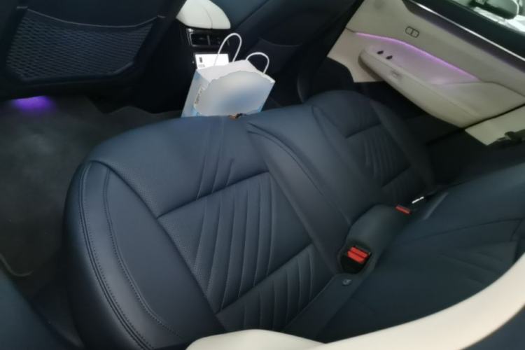 Used Zeekr 001 2025 YOU Edition 100 kWh All-Wheel Drive Left Rear Seat