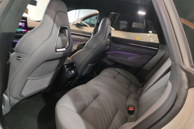 Used Zeekr 001 2025 WE Edition 95 kWh All-Wheel Drive Left Rear Seat