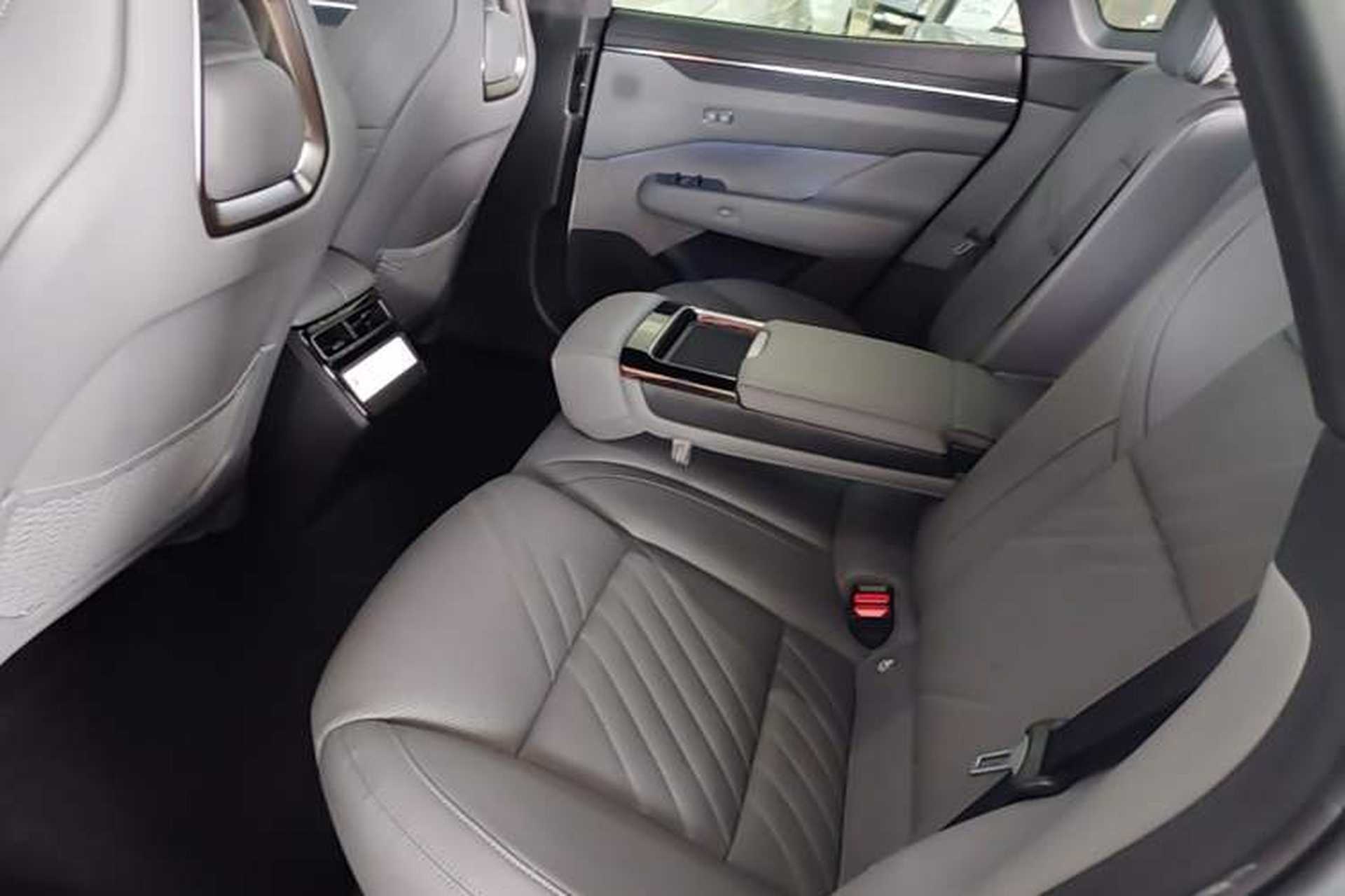 Used Zeekr 001 2025 WE Edition 100 kWh Rear-Wheel Drive Left Rear Seat