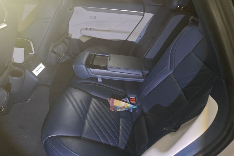 Used Zeekr 001 2025 WE Edition 95 kWh All-Wheel Drive Left Rear Seat