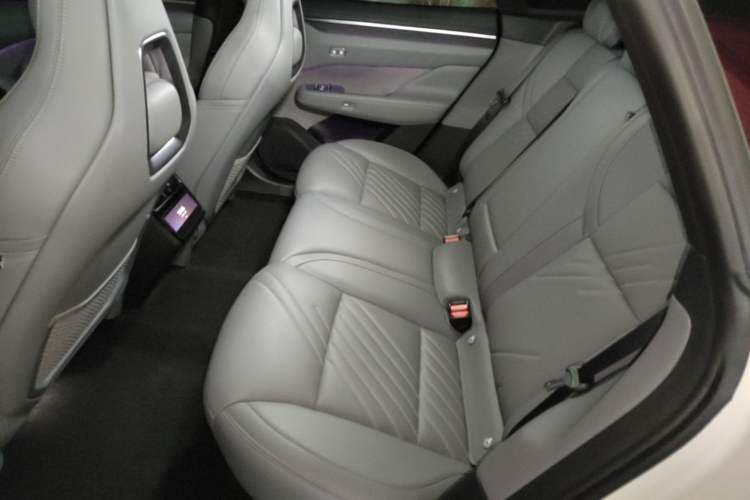 Used Zeekr 001 2025 WE Edition 100 kWh Rear-Wheel Drive Left Rear Seat