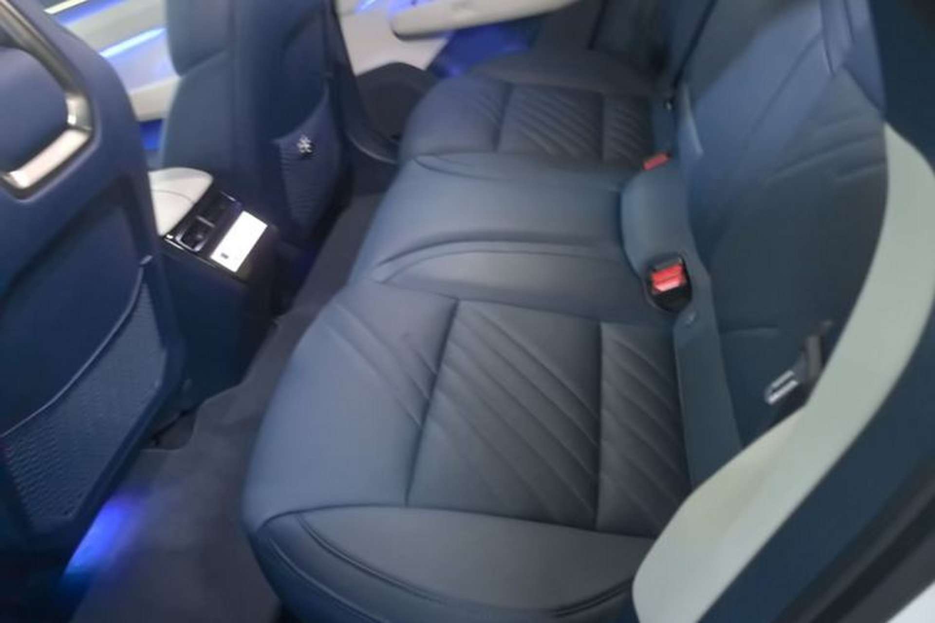 Used Zeekr 001 2025 YOU Edition 100 kWh All-Wheel Drive Left Rear Seat