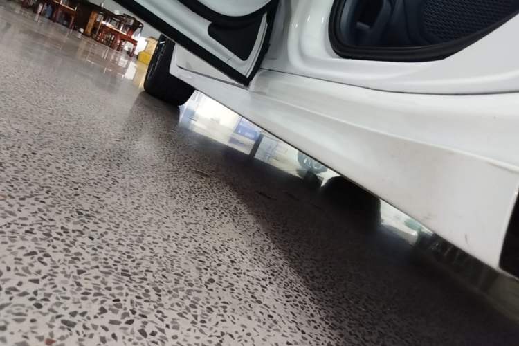 Used Zeekr 001 2025 WE Edition 100 kWh Rear-Wheel Drive Left Side Sill