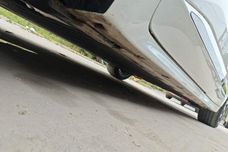 Used Zeekr 001 2025 WE Edition 100 kWh Rear-Wheel Drive Left Side Sill