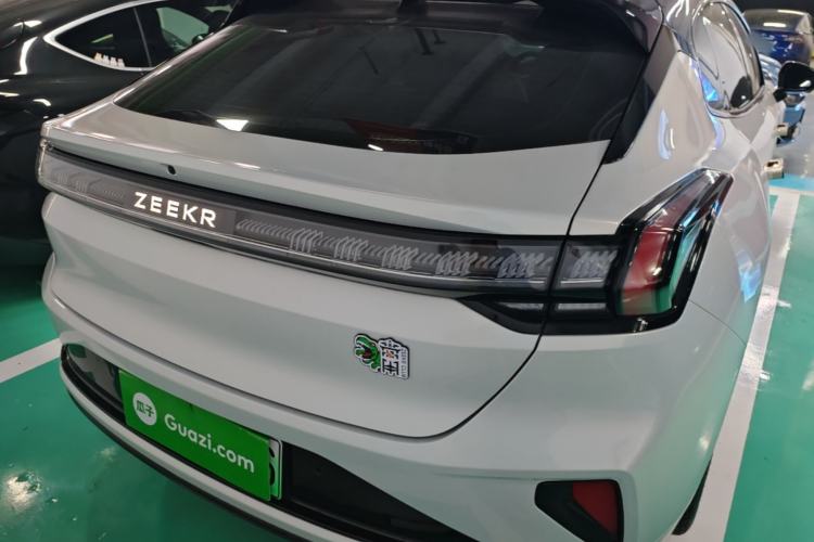 Used Zeekr 001 2025 WE Edition 100 kWh Rear-Wheel Drive Rear