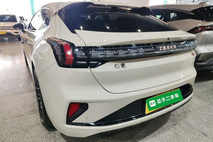 Used Zeekr 001 2025 WE Edition 95 kWh All-Wheel Drive Rear Left 45 Deg
