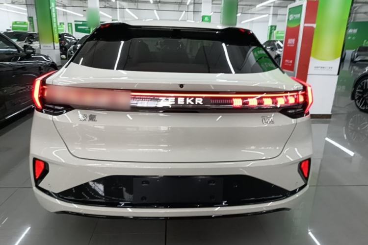 Used Zeekr 001 2025 YOU Edition 100 kWh All-Wheel Drive Rear