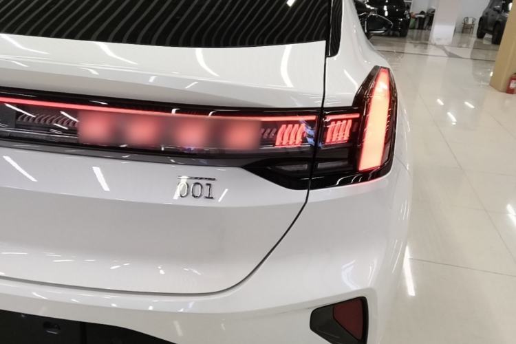 Used Zeekr 001 2025 YOU Edition 100 kWh All-Wheel Drive Right Rear Taillight