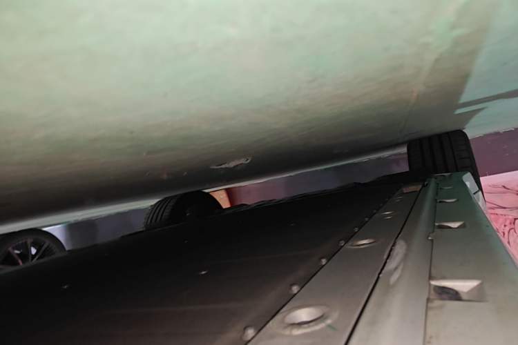Used Zeekr 001 2025 YOU Edition 100 kWh All-Wheel Drive Right Side Sill