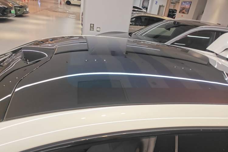 Used Zeekr 001 2025 YOU Edition 100 kWh All-Wheel Drive Roof