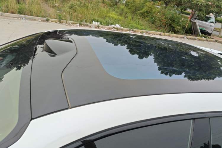 Used Zeekr 001 2025 WE Edition 100 kWh Rear-Wheel Drive Roof