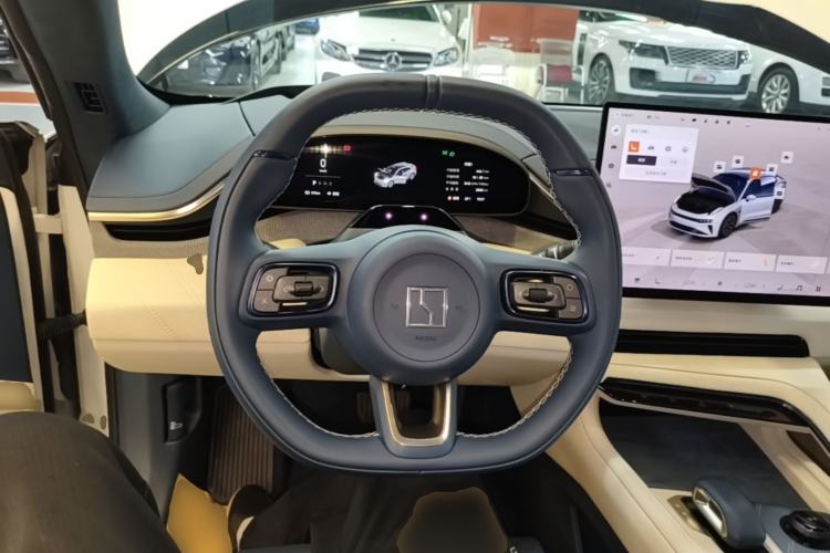 Used Zeekr 001 2025 YOU Edition 100 kWh All-Wheel Drive Steering Wheel