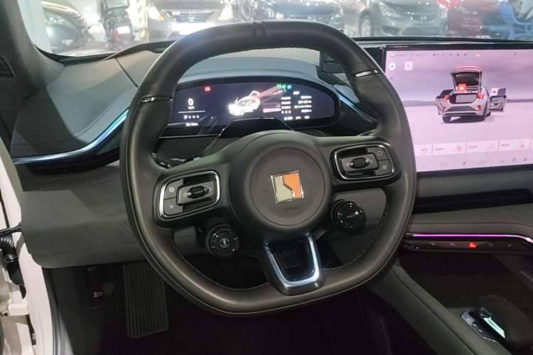 Used Zeekr 001 2025 WE Edition 95 kWh All-Wheel Drive Steering Wheel