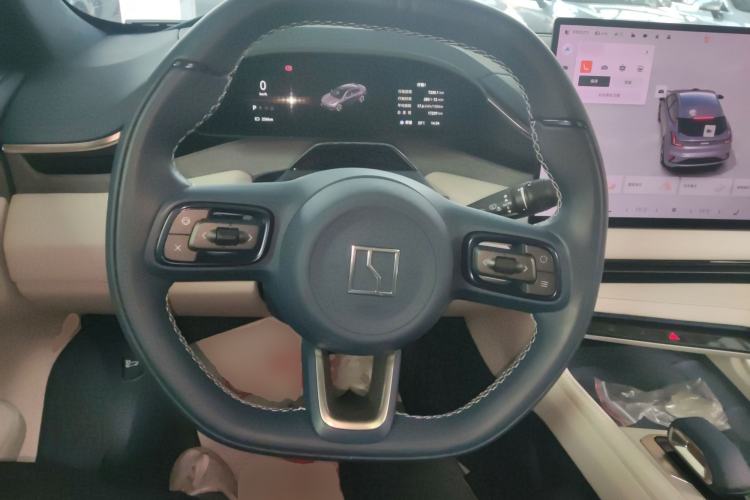 Used Zeekr 001 2025 WE Edition 100 kWh Rear-Wheel Drive Steering Wheel