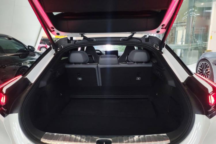 Used Zeekr 001 2025 YOU Edition 100 kWh All-Wheel Drive Trunk
