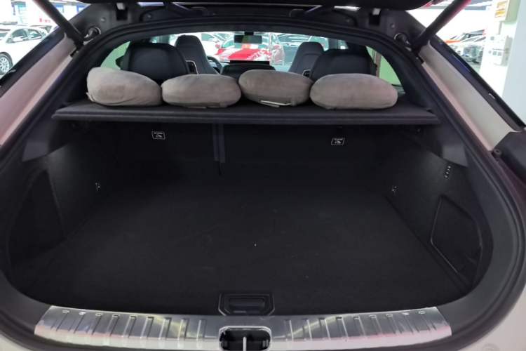Used Zeekr 001 2025 YOU Edition 100 kWh All-Wheel Drive Trunk
