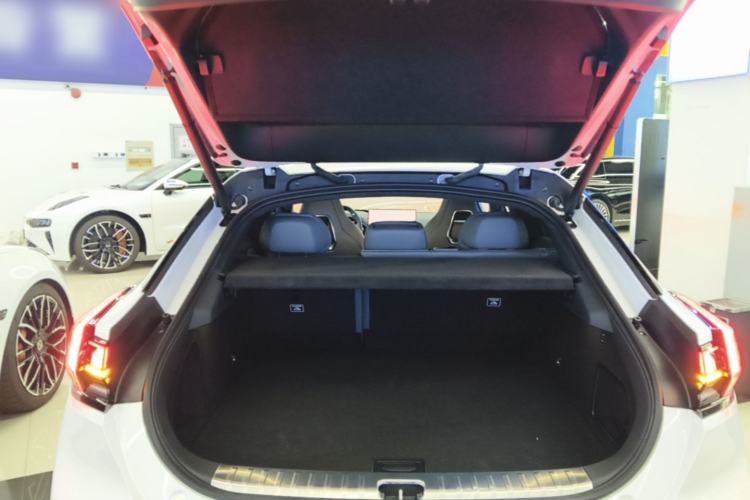 Used Zeekr 001 2025 YOU Edition 100 kWh All-Wheel Drive Trunk