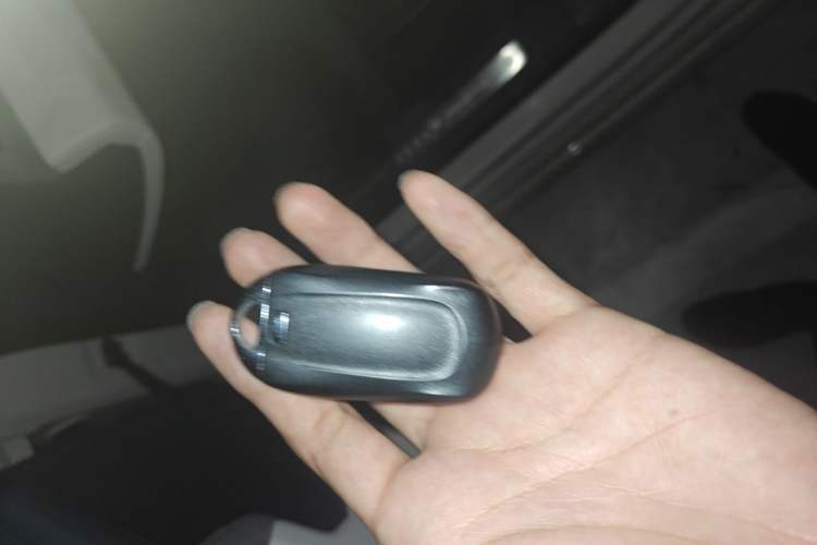 Used Zeekr 001 2025 WE Edition 95 kWh All-Wheel Drive Vehicle Key