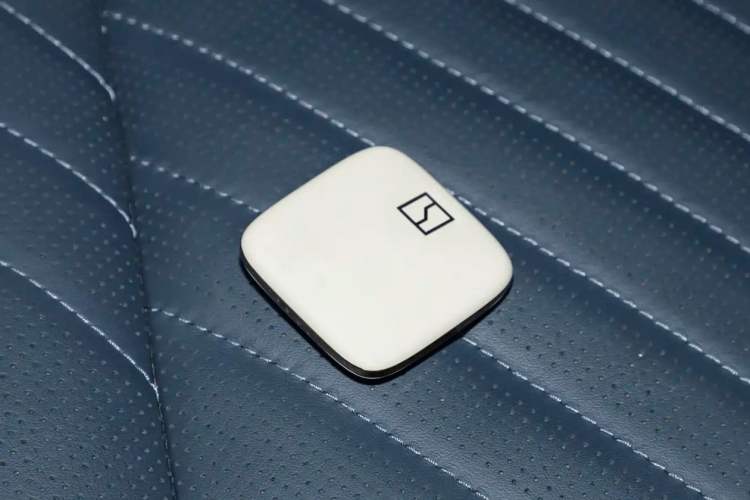 Used Zeekr 001 2025 YOU Edition 100 kWh All-Wheel Drive Vehicle Key
