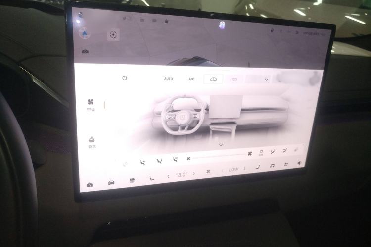 Used Zeekr 001 2025 WE Edition 95 kWh All-Wheel Drive Audio And AC Panel