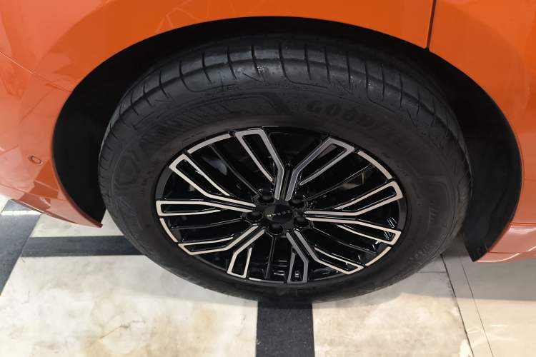 Used Zeekr 001 2025 WE Edition 100 kWh Rear-Wheel Drive Exterior 8