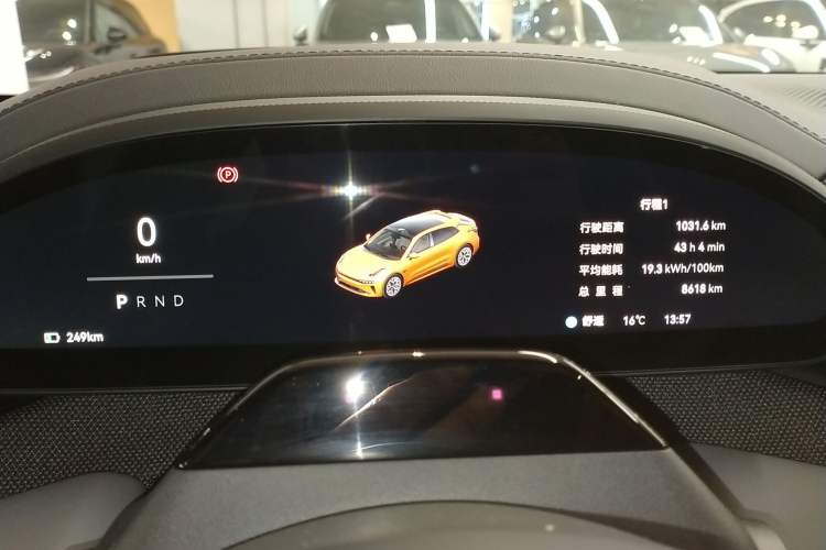 Used Zeekr 001 2025 WE Edition 100 kWh Rear-Wheel Drive Instrument Cluster